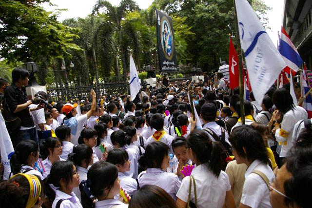 タイ大学生による反政府デモ