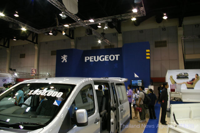 PEUGEOT 1